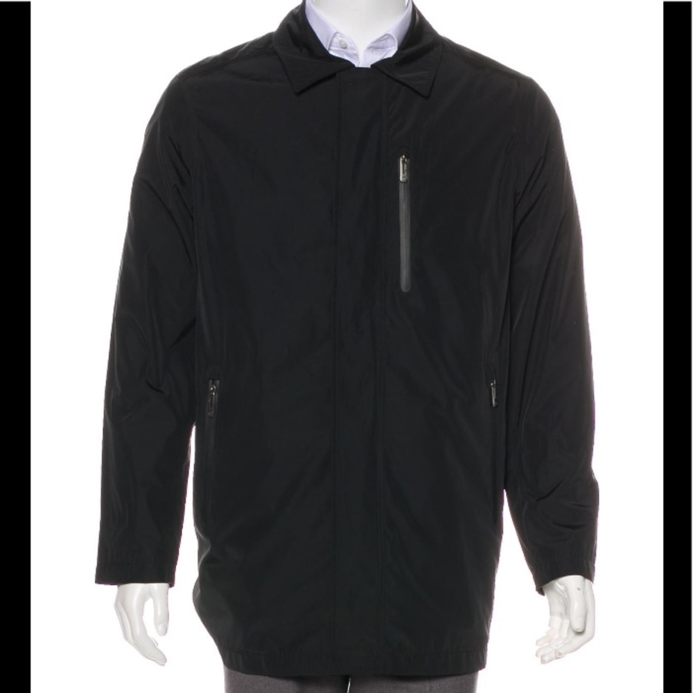Tumi Tech men's zip hooded rain jacket in navy blue/XL
EUC